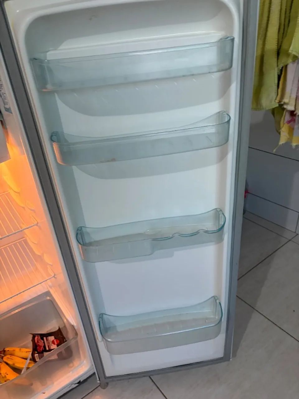 Geladeira super com degelo prático - Foto 2