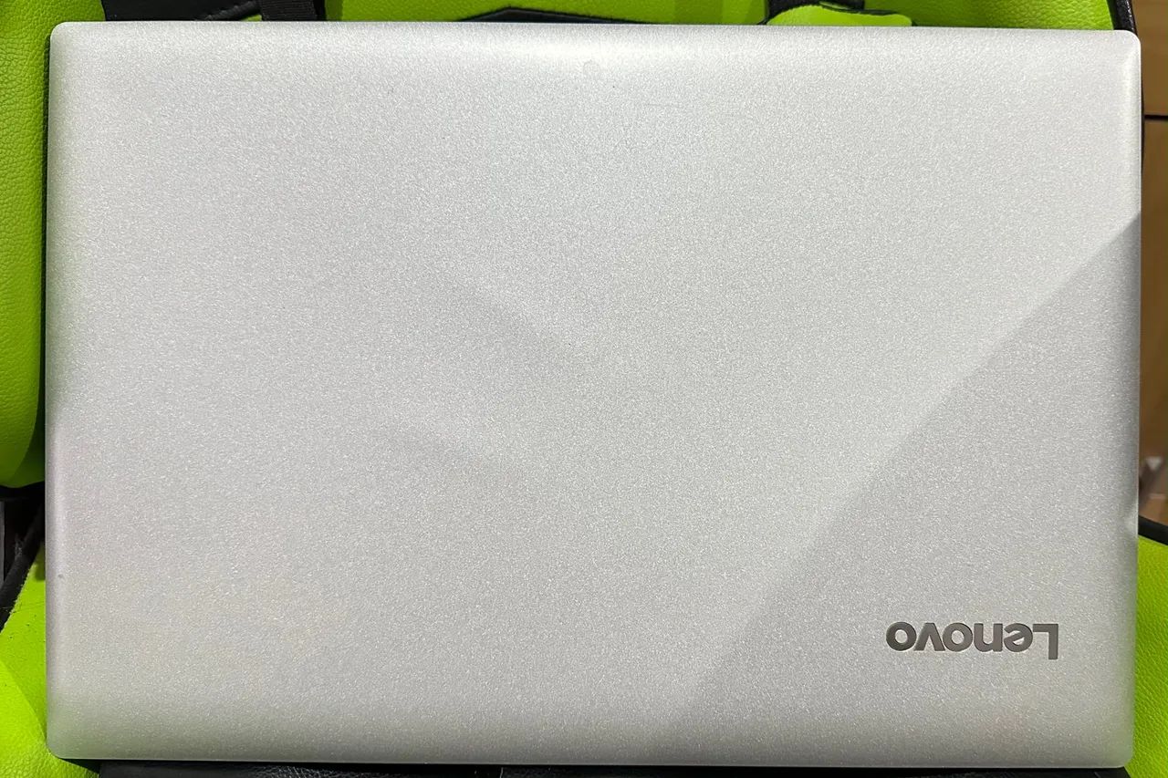 Notebook Lenovo Ideapad 330 - Foto 2