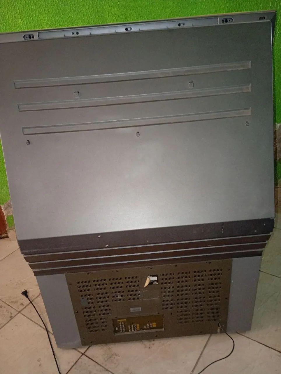 Tv LG grande antiga - Foto 4