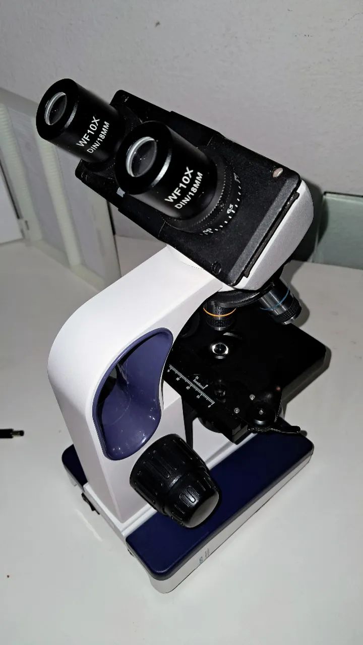 Microscópio Biológico Binocular SDMB-300