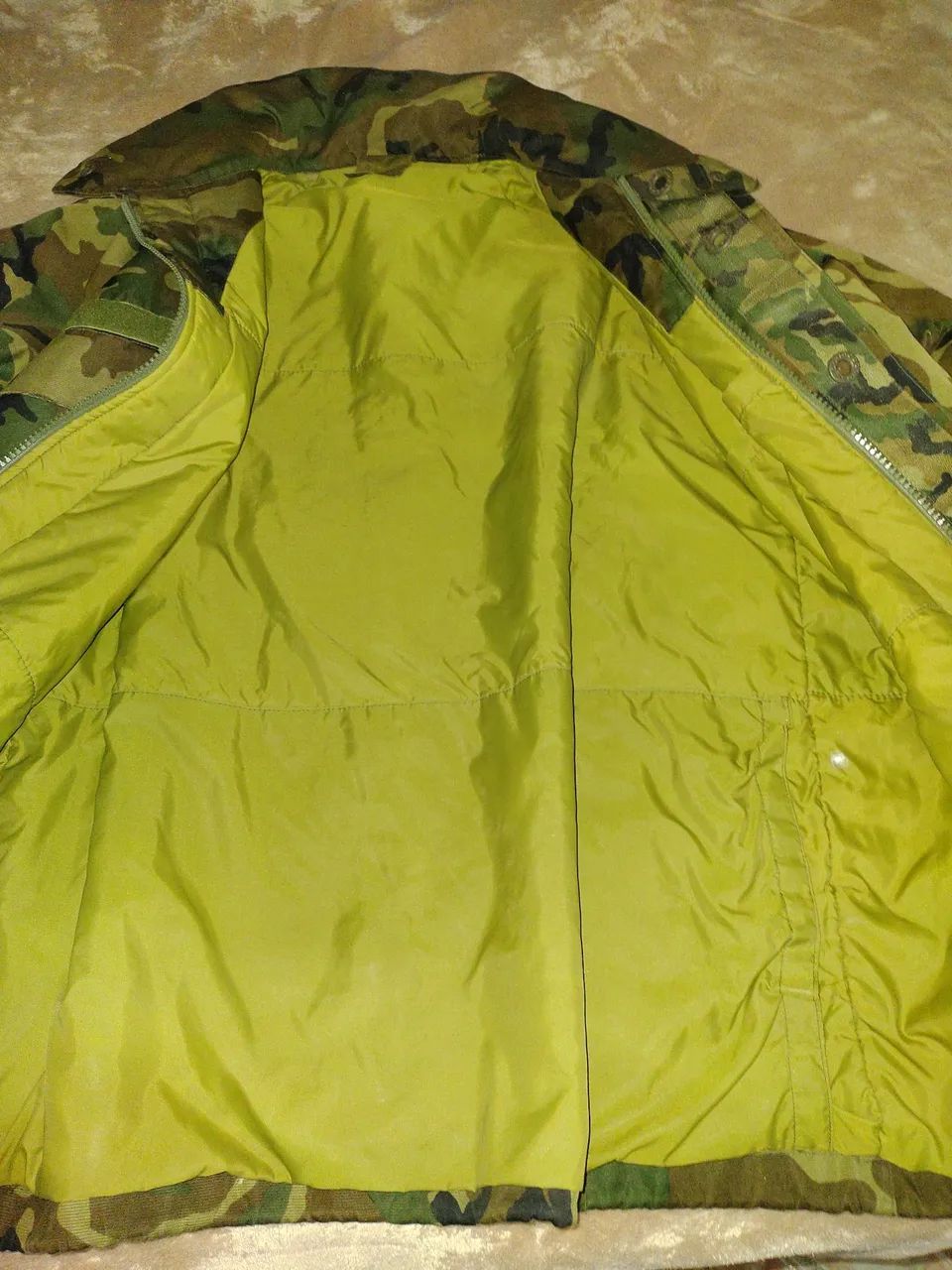 Parka Militar original da Espanha (OTAN) - Foto 2