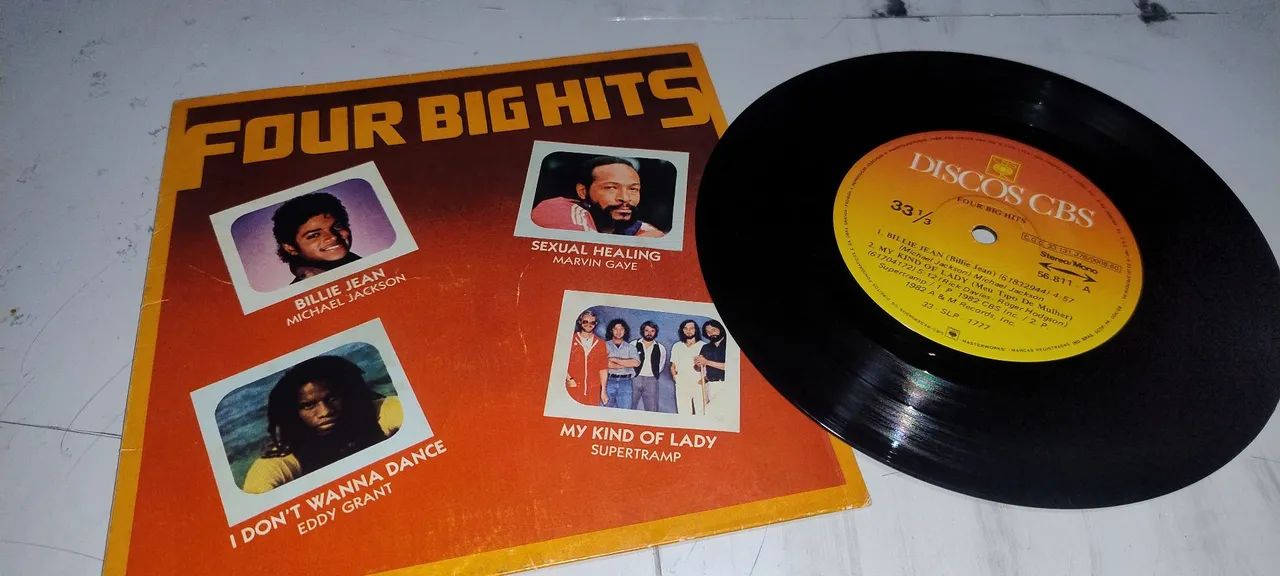 Compacto Four Big Hits 