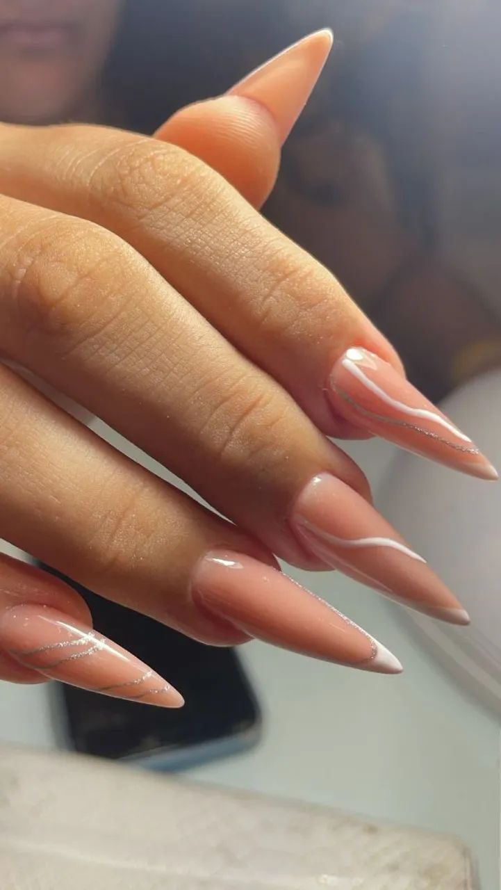 ALONGAMENTO DE UNHAS - Foto 5