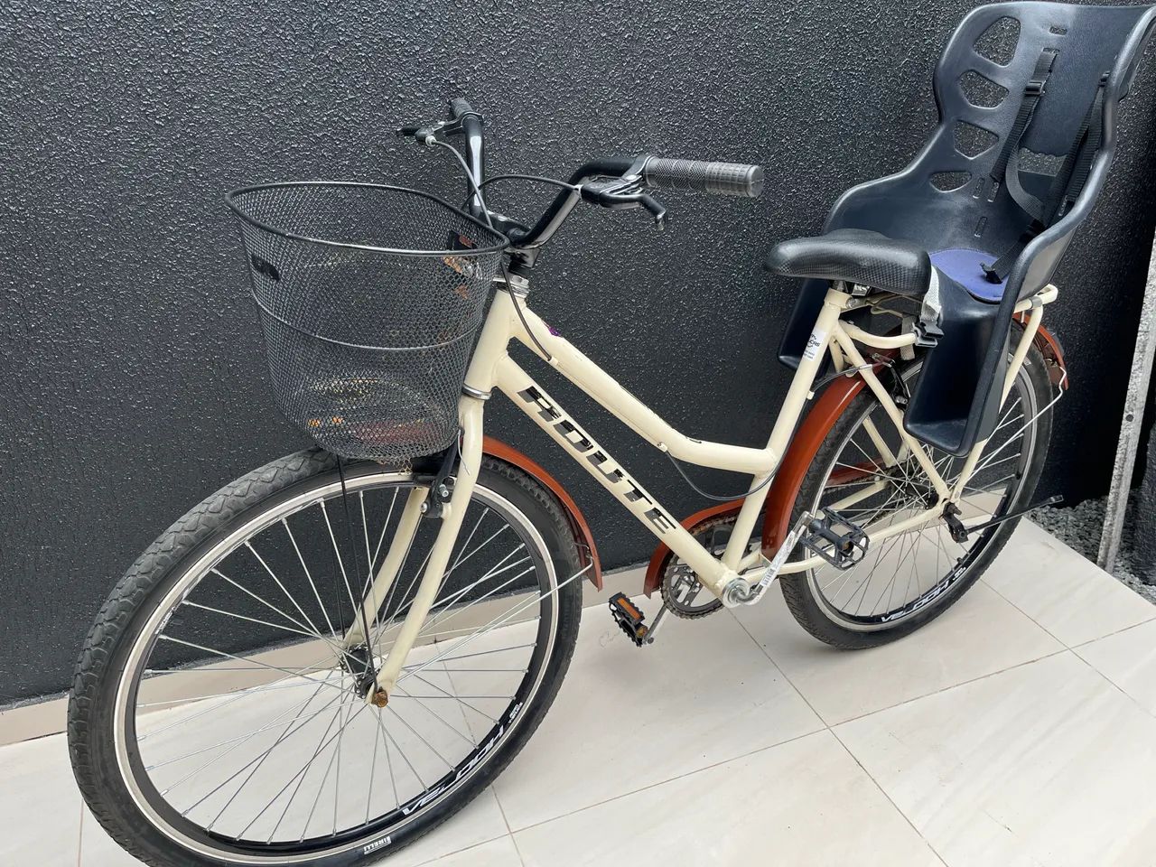 Bicicleta com cadeirinha zera !  - Foto 3