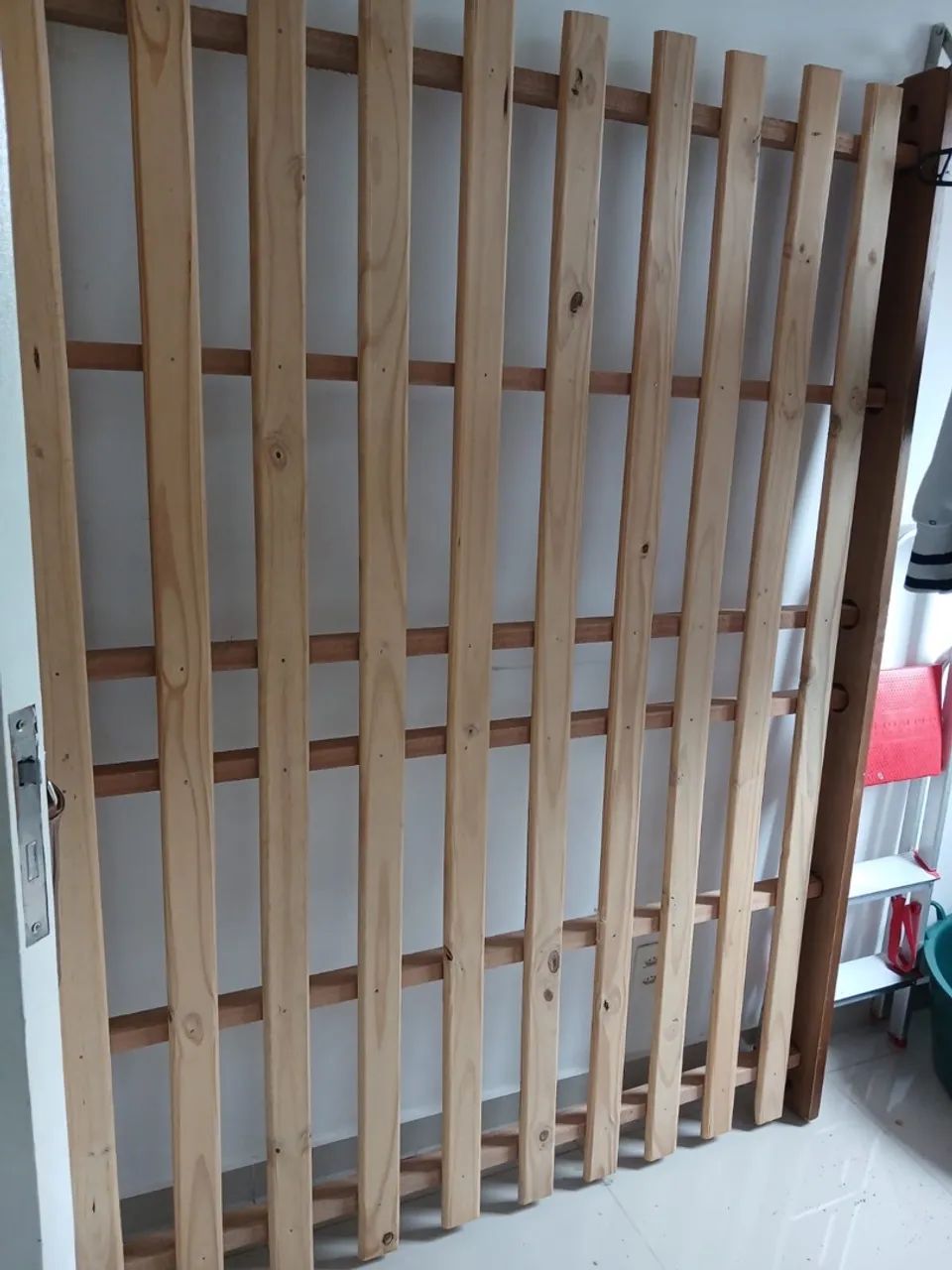 Cama de casal de madeira  - Foto 2