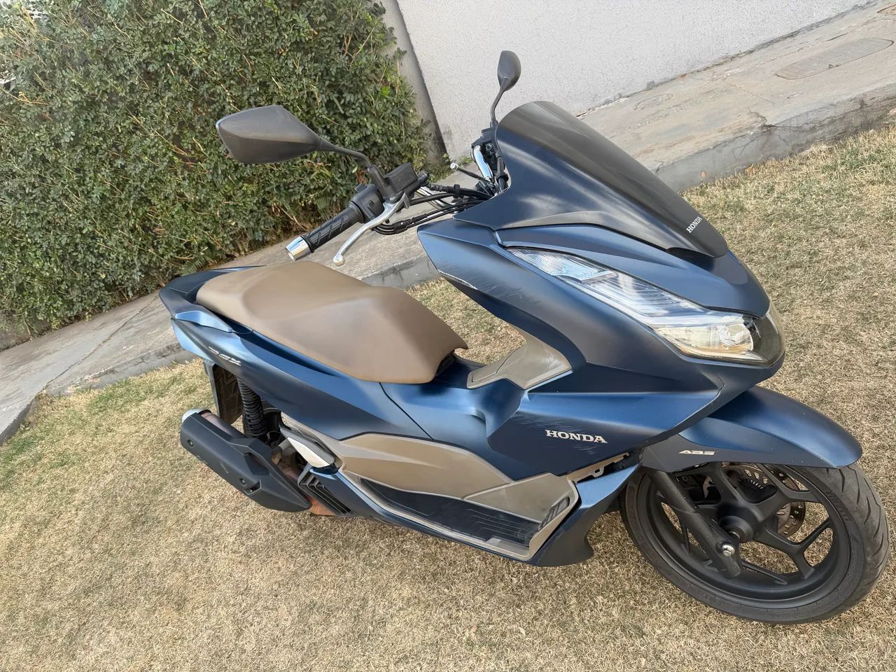 PCX DLX ABS 24 - Foto 2