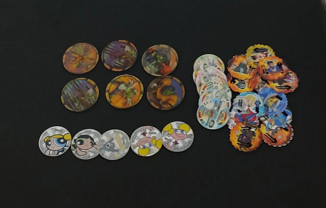 Tazos diversas coleçoes Elma chips 
