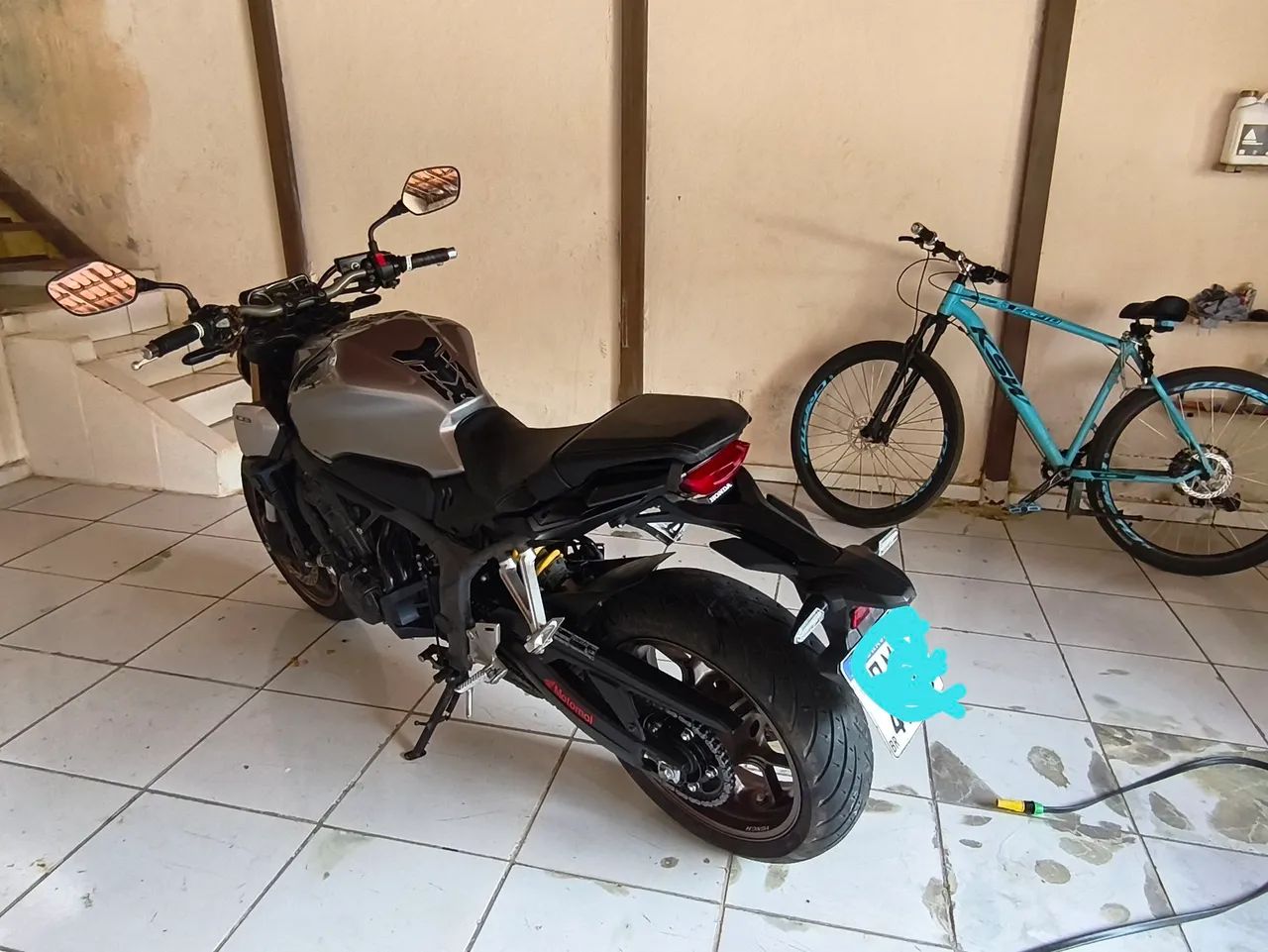 Vendo CB 650 R agora com 5.776 km rodados! - Foto 8