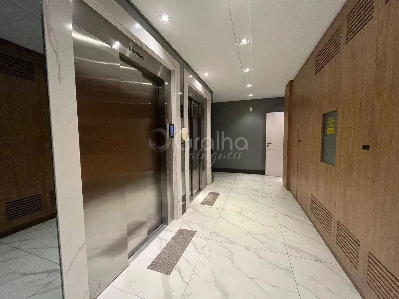 Apartamento com 3 quartos na Agronômica - Foto 3