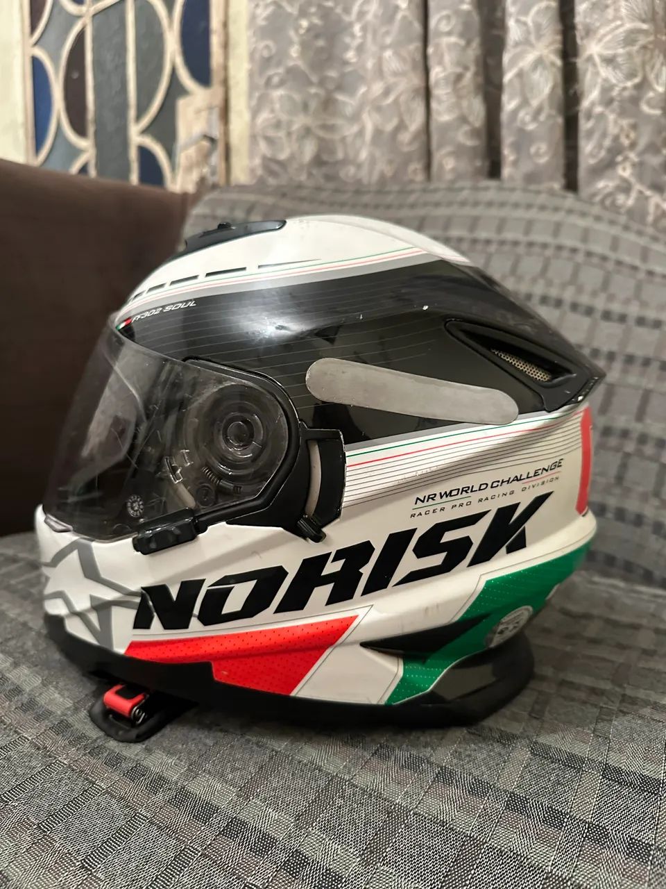 CAPACETE NORISK - TAMANHO 58 - Foto 2
