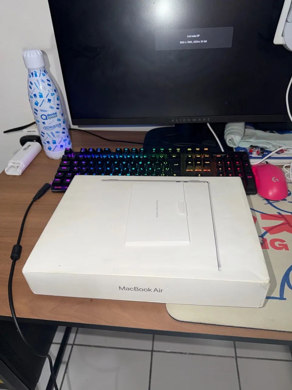MacBook M5 512gb 16gb RAM 