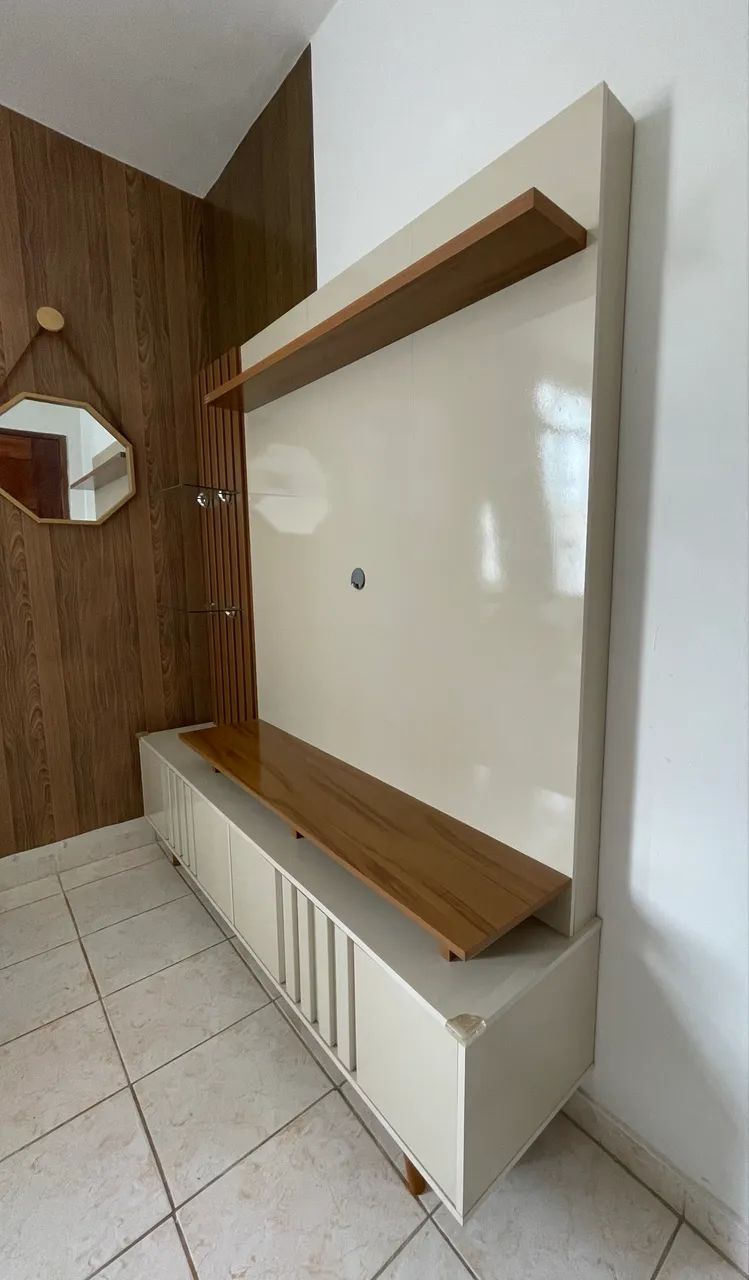 Vendo painel de tv com vidro. 700,00 - Foto 3