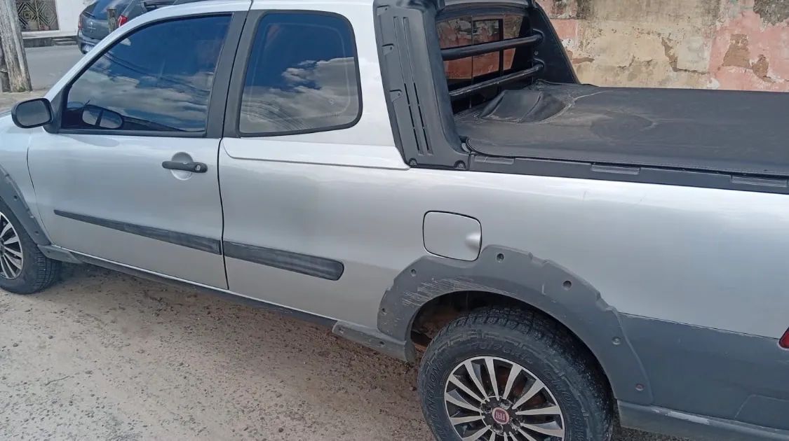 Fiat Strada Working 1.4 MPI Fire Flex 8V CD 2010 - Foto 4
