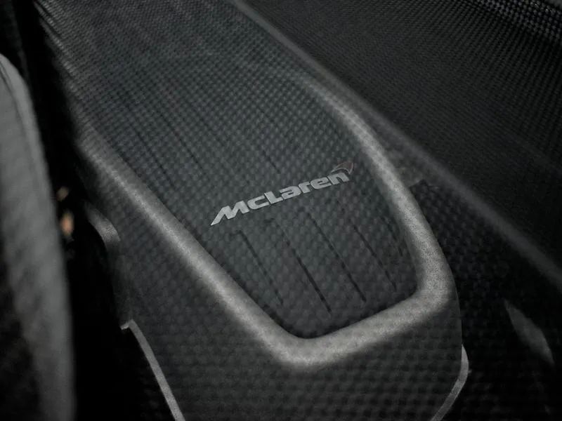 McLaren 600LT Coupe 3.8 Bi-Turbo V8, foto 17 de 18