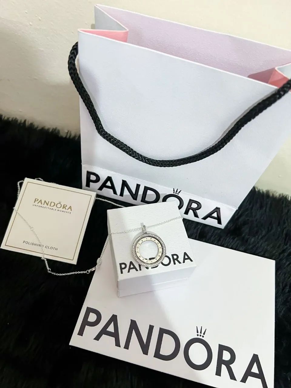 Colar pandora aro duplo logo pave  - Foto 5