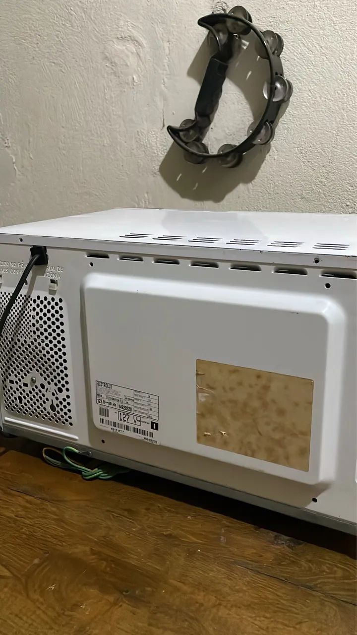 Microondas Electrolux semi novo ? - Foto 4