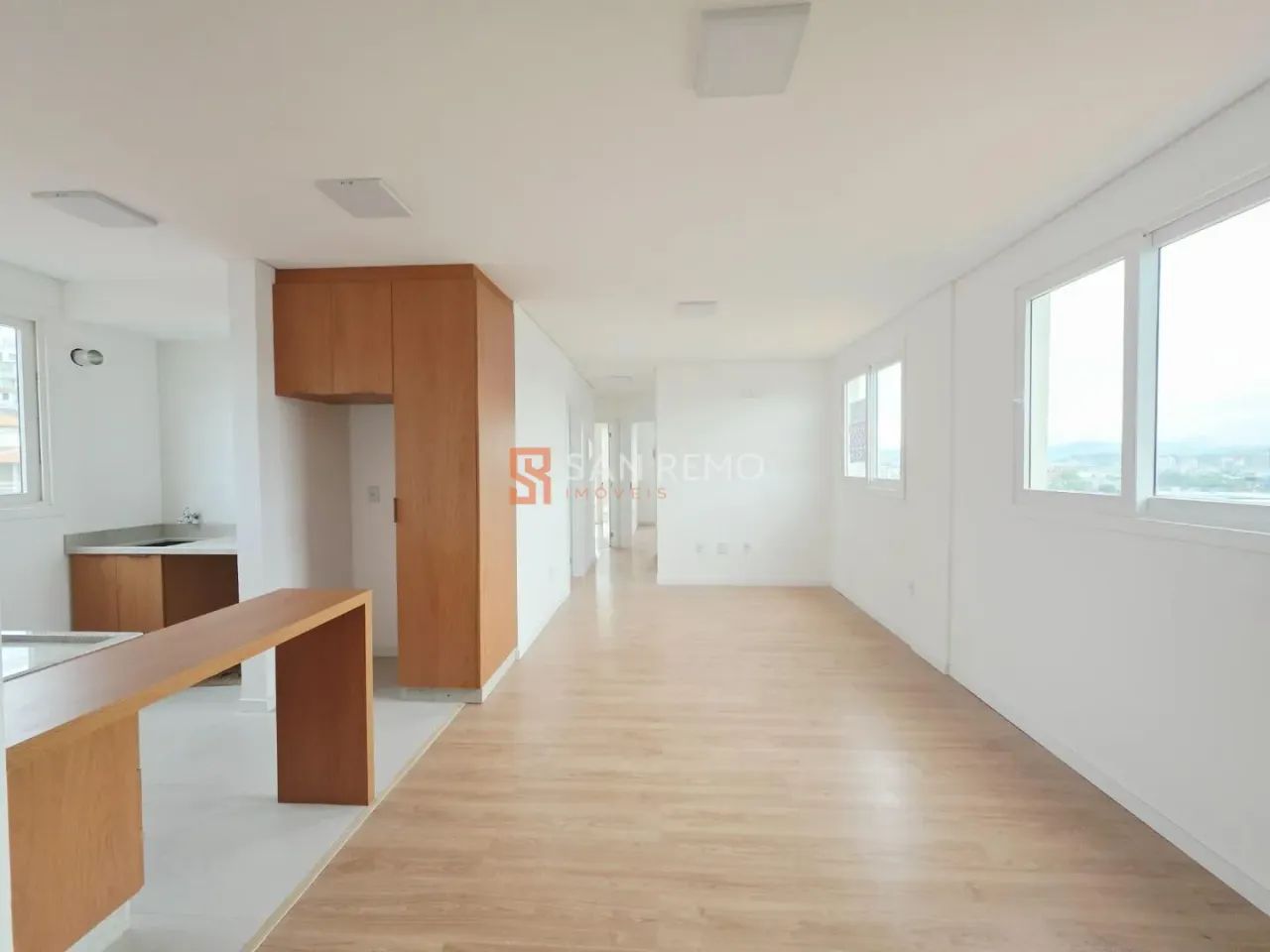 Coqueiros | Apartamento 3 quartos, sendo 1 suite