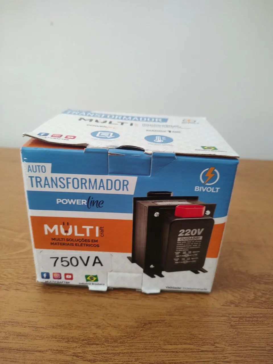 Auto transformador 110/220v
