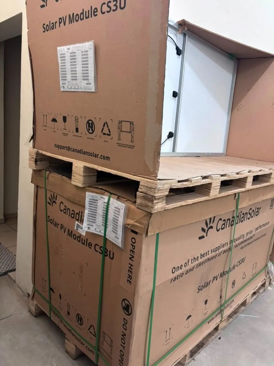 89 Módulos Solares Monocristalinos Canadian 380W NOVOS Placas Solares Placa Solar Modulo - Foto 2