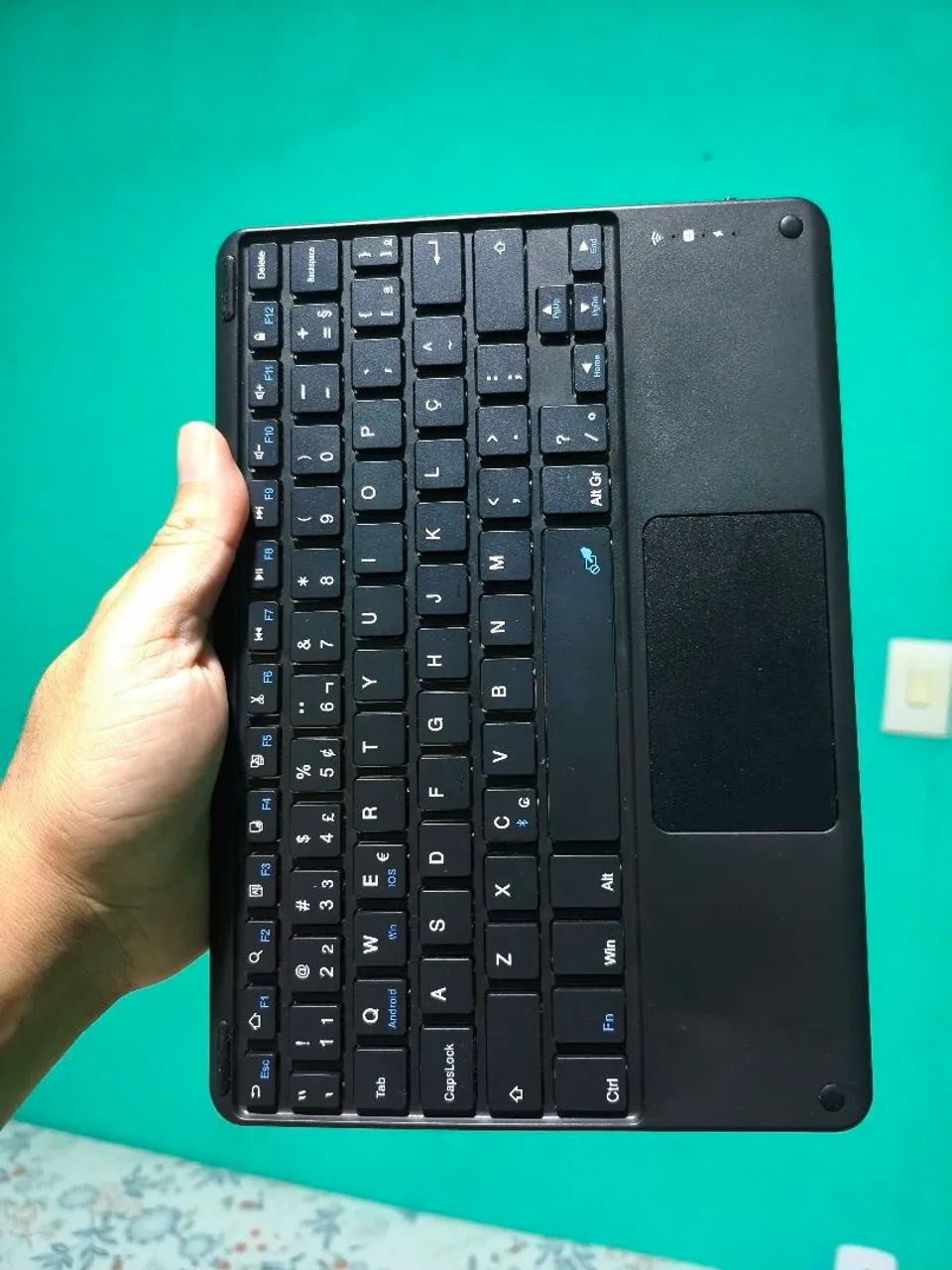 Capa com Teclado para Redimi PAD 2 - Foto 3