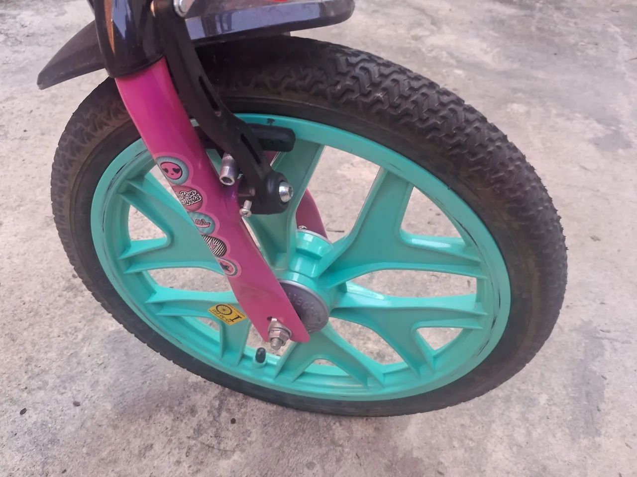 Bicicleta infantil Lol surpise  - Foto 3