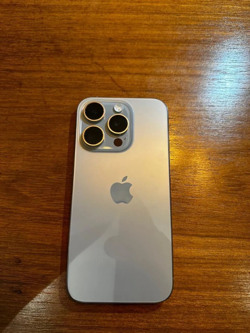 iPhone 15 Pro - Foto 3