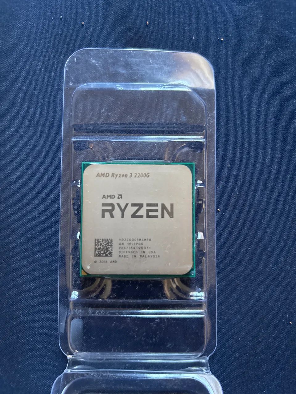 RYZEN 3 2200G imperdível!!!! + Cooler original AMD - Foto 2