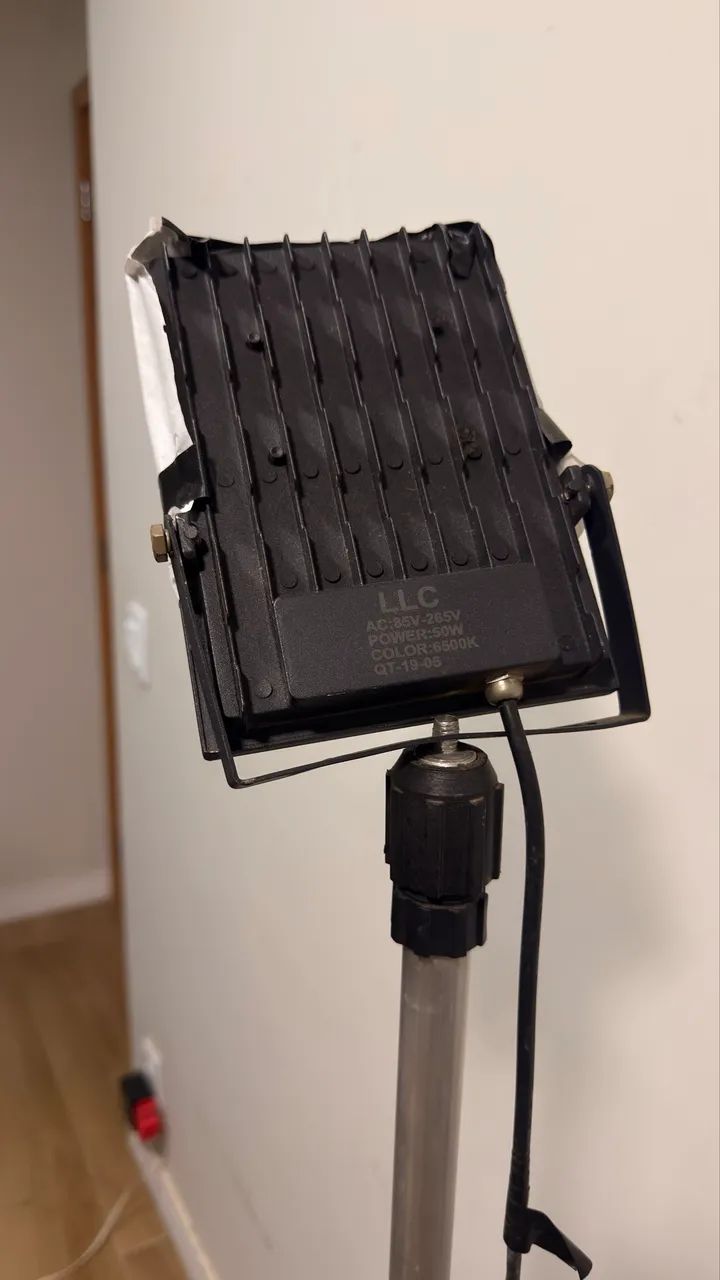 Luz LED 50W (Refletor) - Foto 2