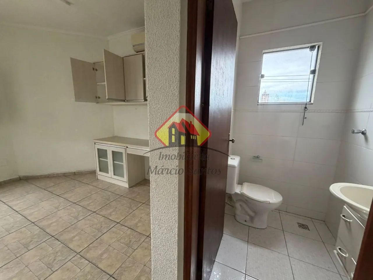 Locação de Comercial / Sala na cidade de Taubaté - Foto 4