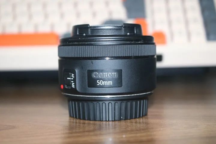  Canon EF 50mm f/1.8 STM - Semi Nova