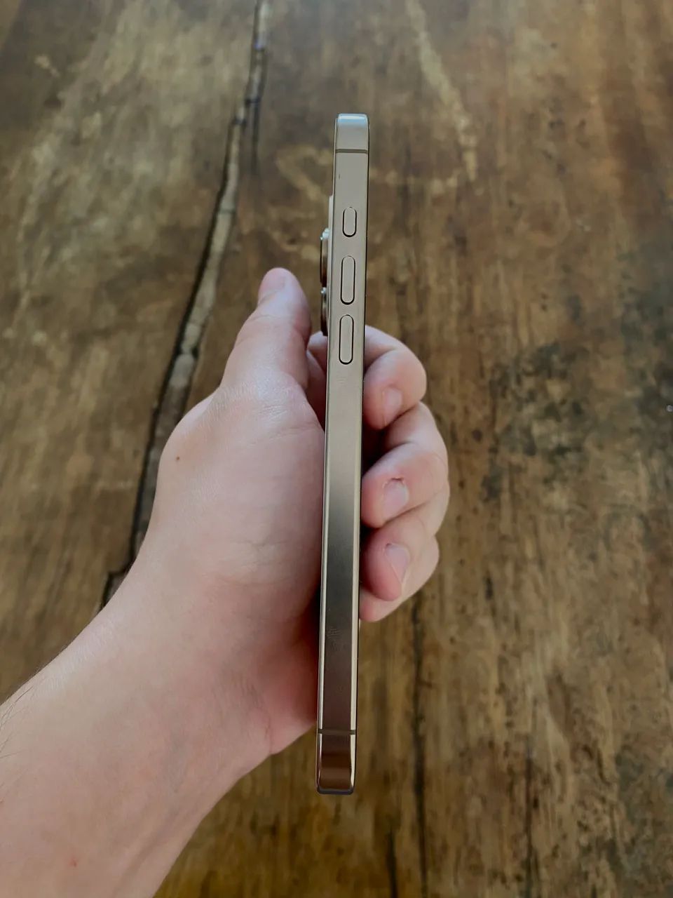 IPHONE PRO MAX GOLD 256GB - Foto 5