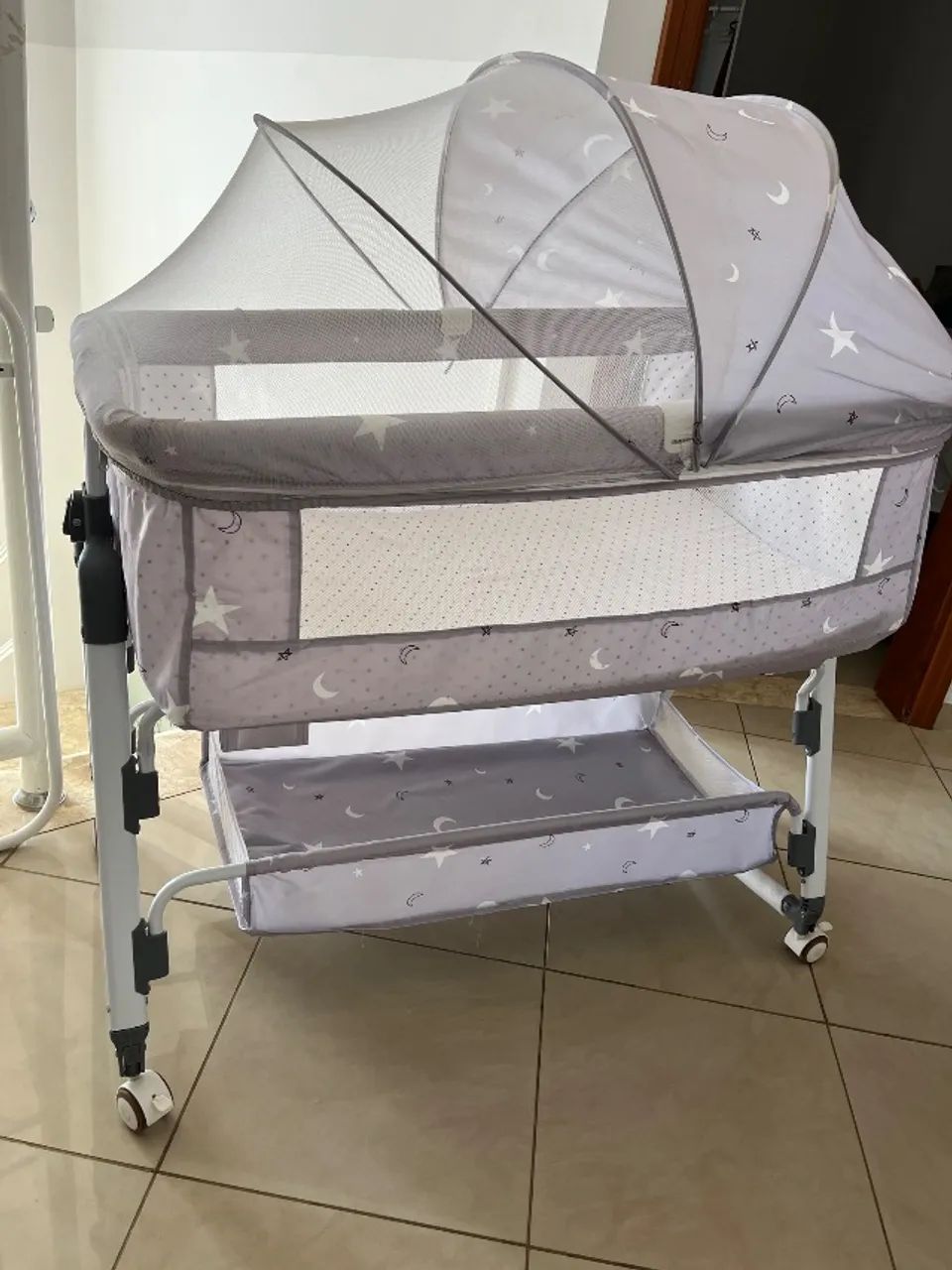 Berço Portátil Ajustável Cinza Opapro - 0 A 2 Anos - Foto 6