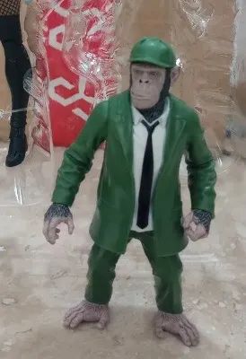 McFarlane Toys DC Multiverse Detective Chimp (Detetive Chimp) - Foto 3