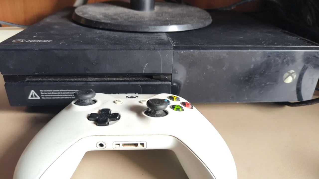 Xbox One com1 controle  - Foto 2