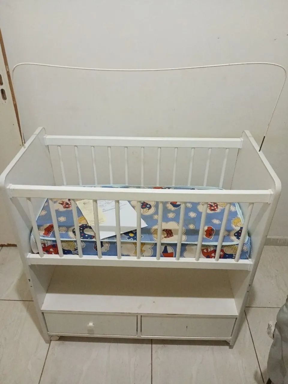 Vendo berço semi novo