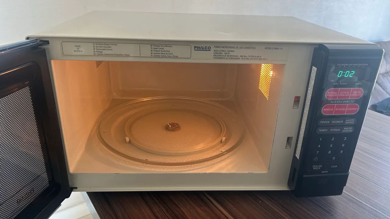 Microondas Philco 37 Litros (grande) - Foto 2