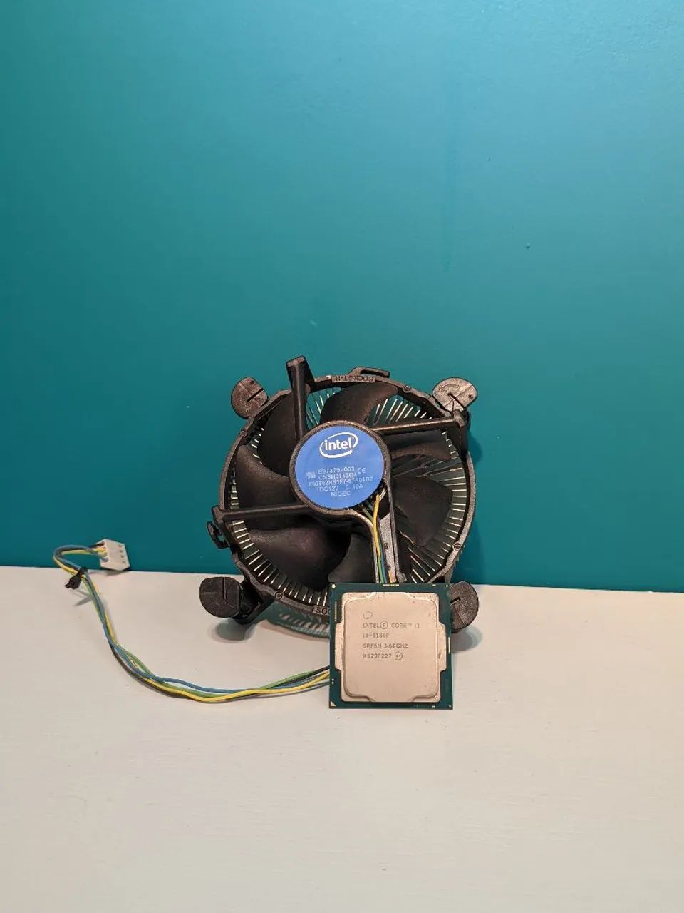 Processador - Kit Intel Core i3-9100F + Cooler Original Intel Funcionando - Foto 3