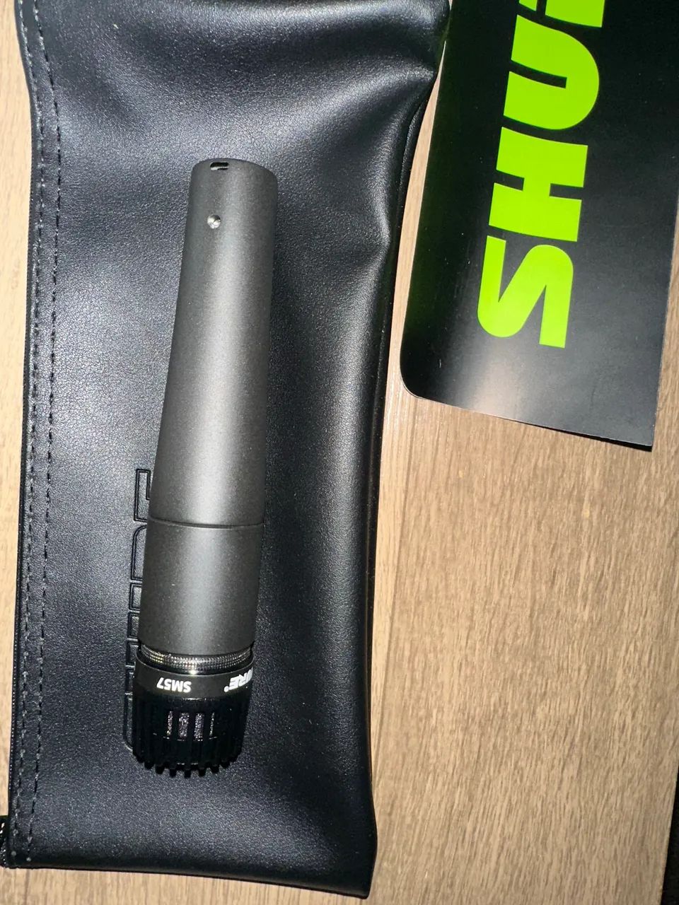 Shure SM57 - Novo - Foto 3