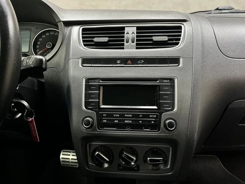 Volkswagen Fox 1.6 MI Total Flex 8V 5P 2014 - Foto 5