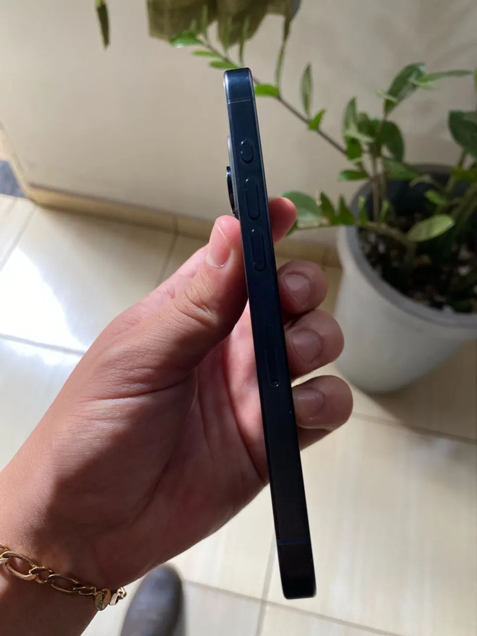 iPhone 15 pro 256GB - Foto 4