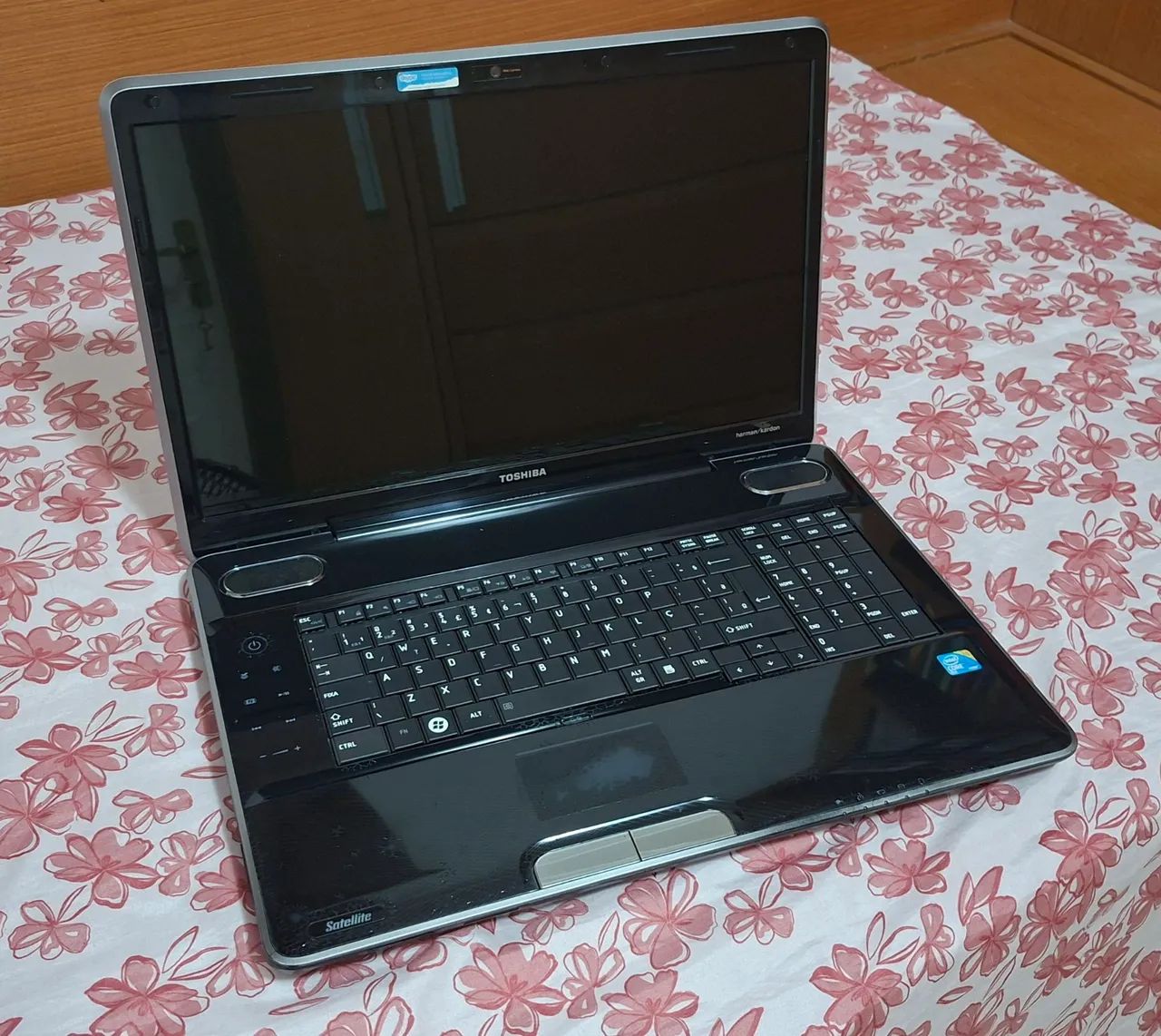 Laptop Toshiba 19