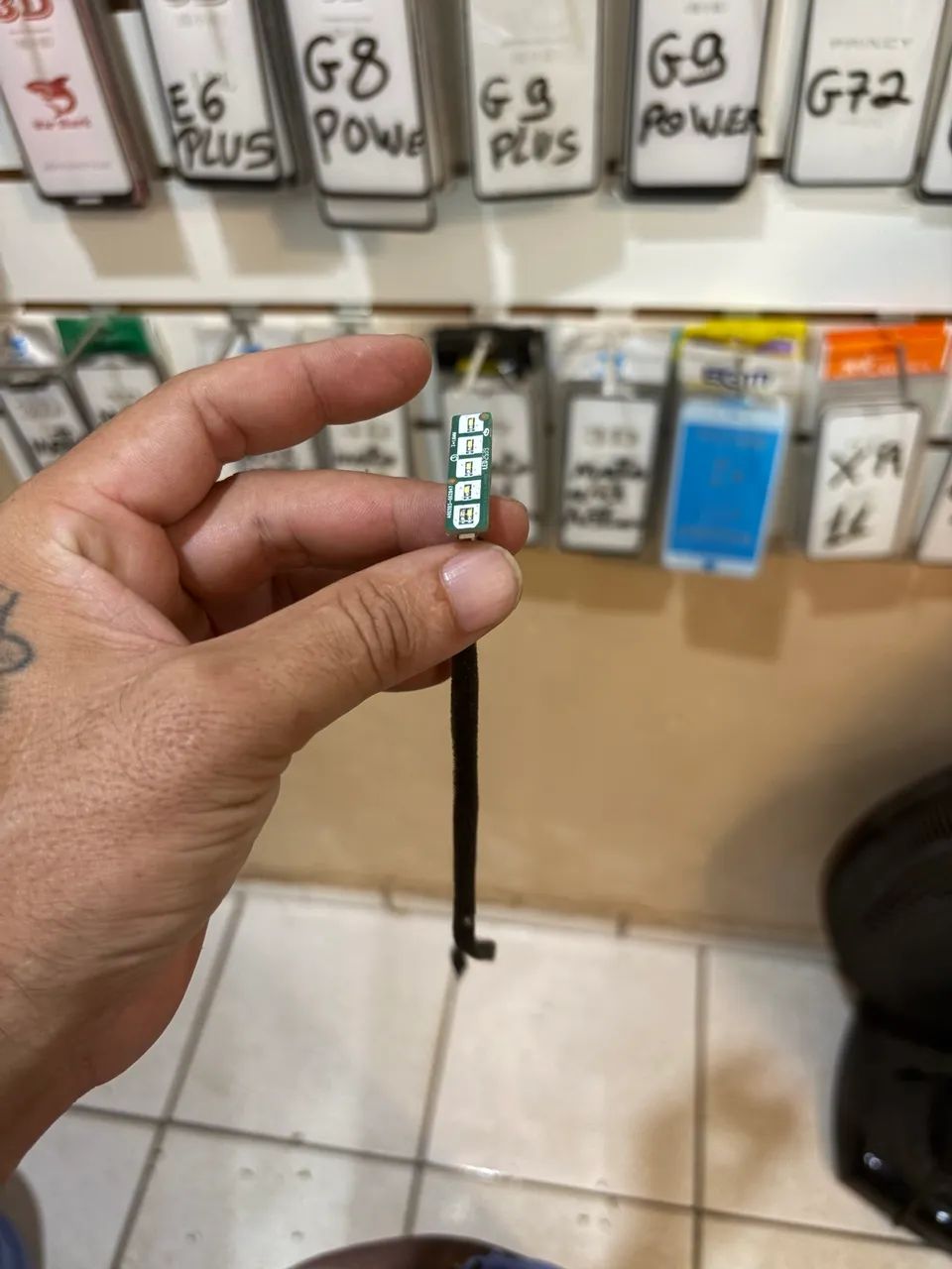 LED DE CARREGAMENTO BOMBOOX 4