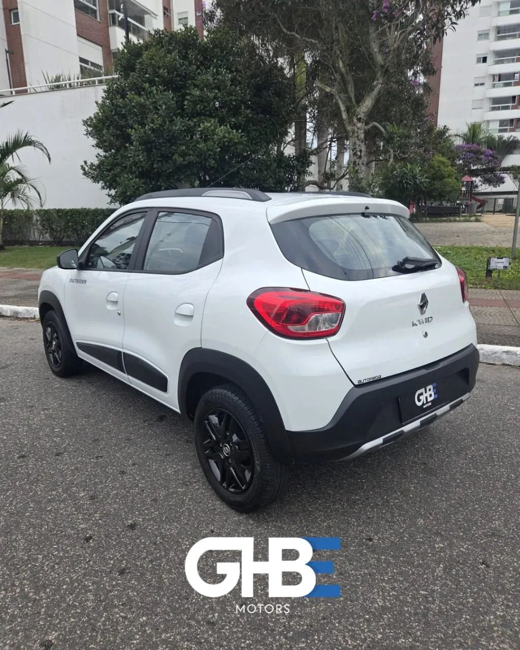 Renault Kwid Outsider 1.0 Flex 12V 5P Mec. 2022 - Foto 2