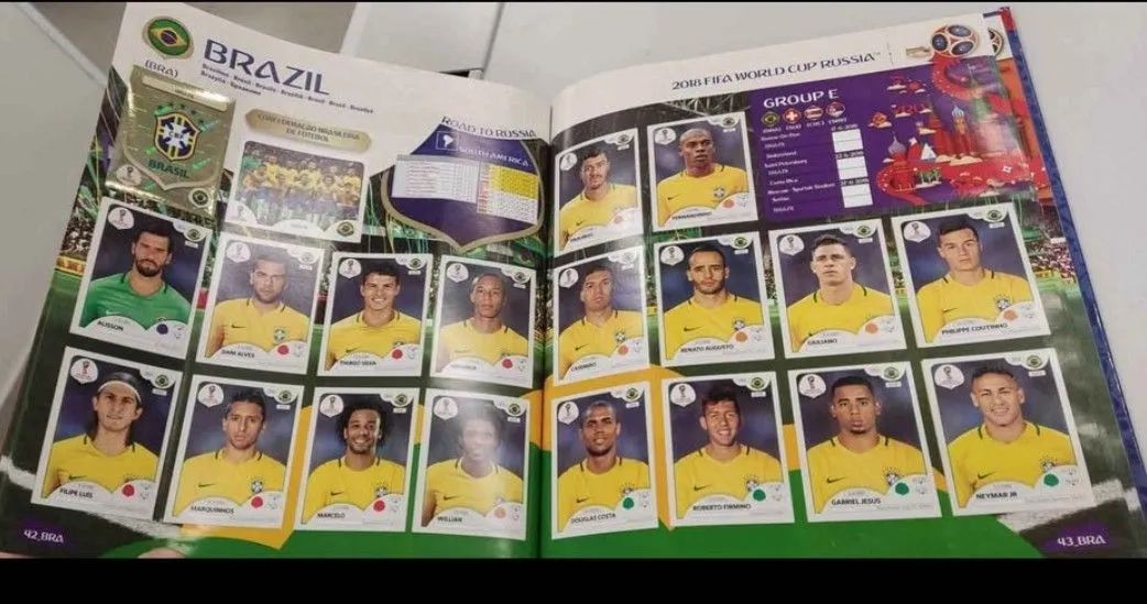 Álbum capa dura 2018 (COMPLETO) - Foto 2