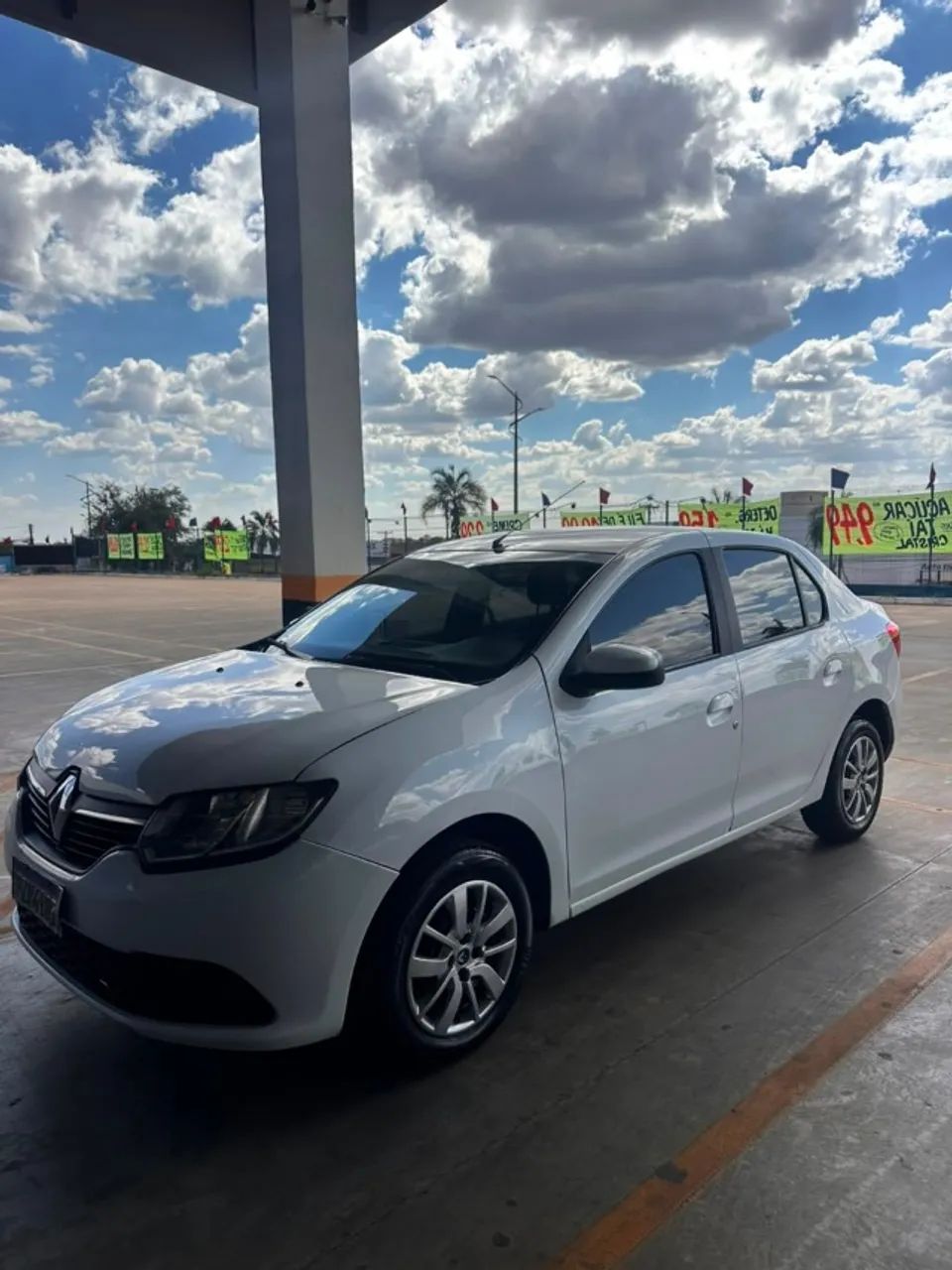 Renault Logan Expression Flex 1.0 12V 4P 2018 - Foto 2