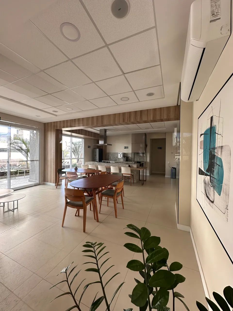 Apartamento de dois quartos c Suíte. Ao lado Parque Vaca Brava. - Foto 3