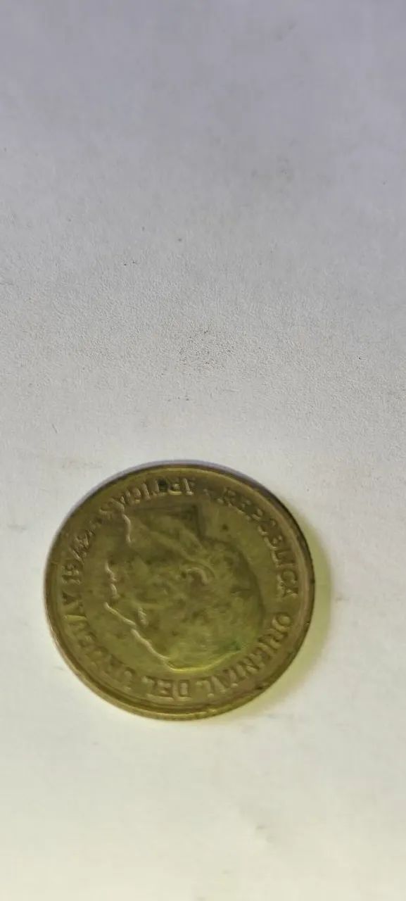 moeda de 1 Peso de Prata do Uruguai, emitida em 1942 - Foto 4