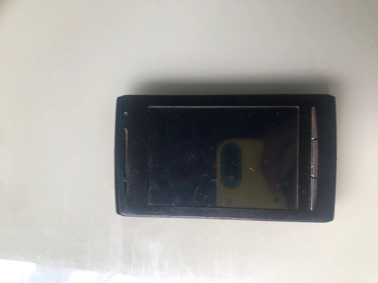 Celular antigo e óculos virtual - Foto 3