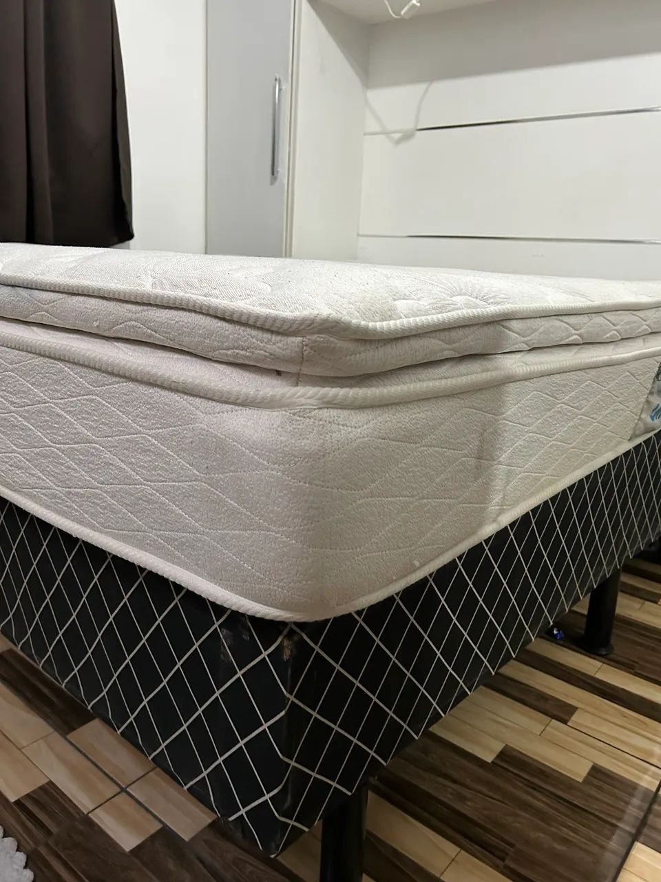 Cama box com colchão novo  - Foto 4