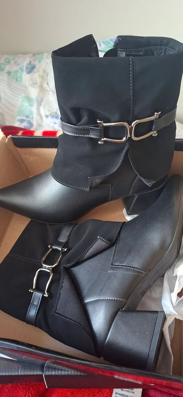 Botas - Foto 2